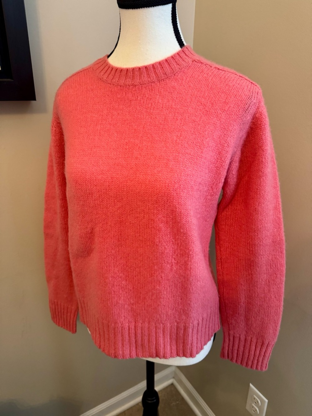 Vintage Hudson’s 100% Wool Sweater Pink Shetland Style Crewneck Hong Kong‎ L